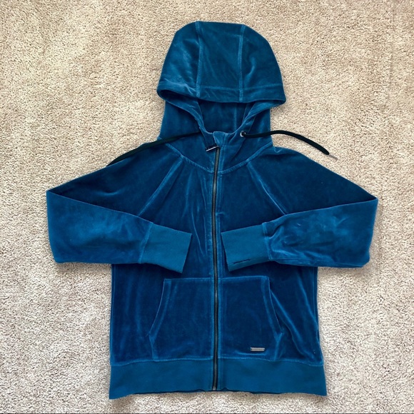 Calvin Klein Tops - Velvet Calvin Klein plush zip hoodie